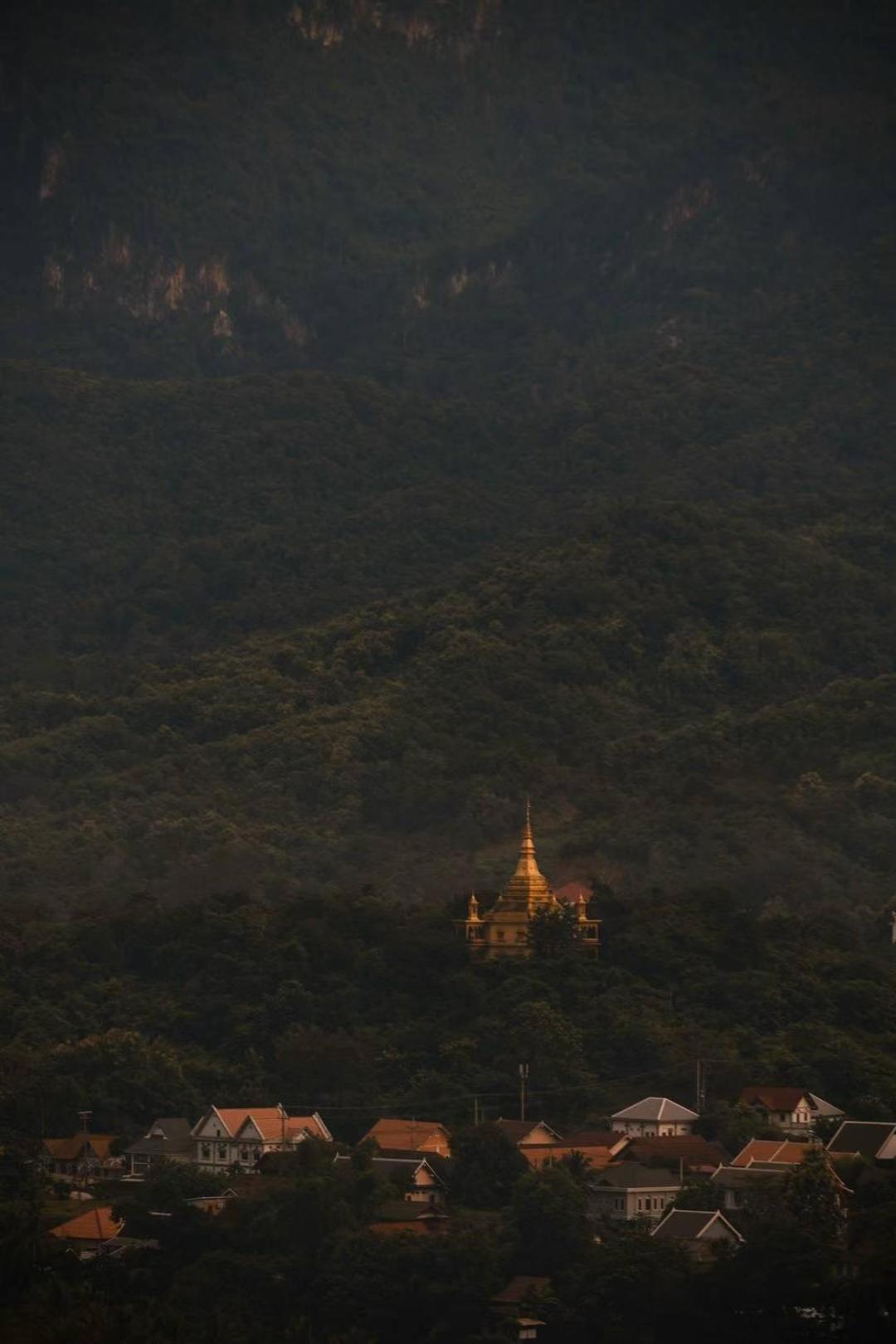 Moukdavan Guesthouse Luang Prabang Dış mekan fotoğraf