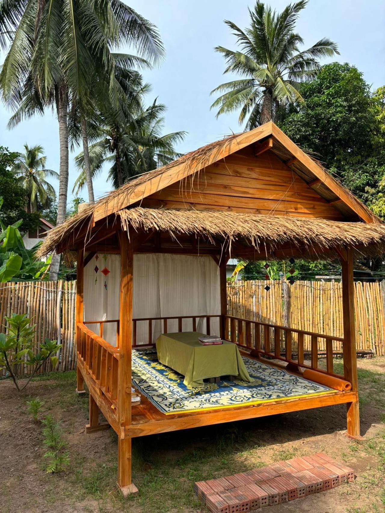 Moukdavan Guesthouse Luang Prabang Dış mekan fotoğraf